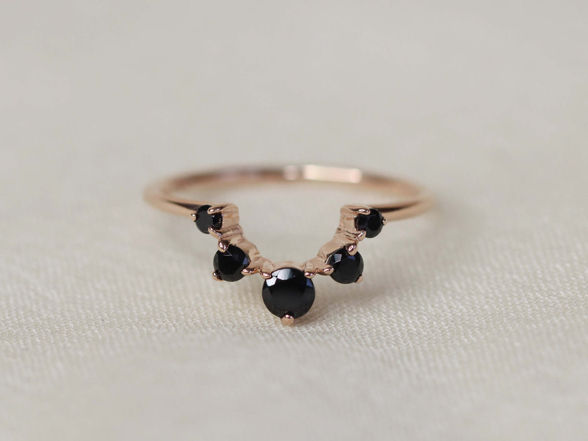 Artemis Crown Ring - Black Spinel – The Bea Line